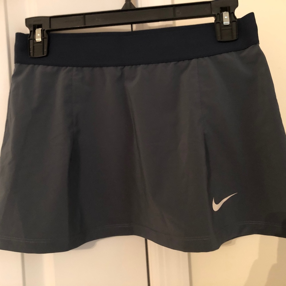 Nike Dri-FIT Advantage Women's Tennis Skirt